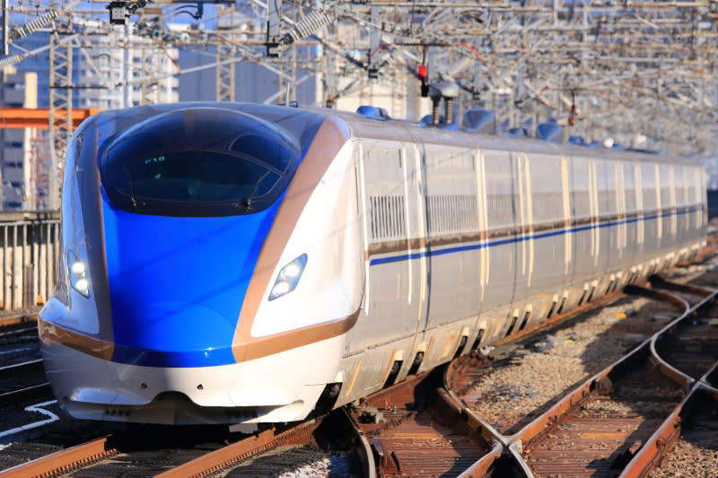 敦賀駅に行くなら、北陸新幹線でダイレクトアクセス！, 敦賀駅周辺は見どころがいっぱい！, 敦賀は「鉄道と港のまち」, 鉄道車両もジオラマもあり！「敦賀赤レンガ倉庫」, 「赤れんがcafe」で一休み