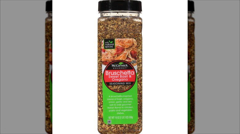 Dried herbs and spices, Kirkland Signature hemp hearts, Mushrooms, Kirkland Signature organic orange juice, Kirkland Signature sliced bacon, Frozen chicken bake