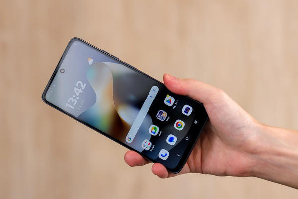 お手頃価格帯のスマホにおいて、不満なく長く使える条件とは, 競合機種としてはどんな製品が挙げられるか, MNP特価となると、もう少し価格が上の機種も狙える, 機種により特長は異なるので最良の選択を