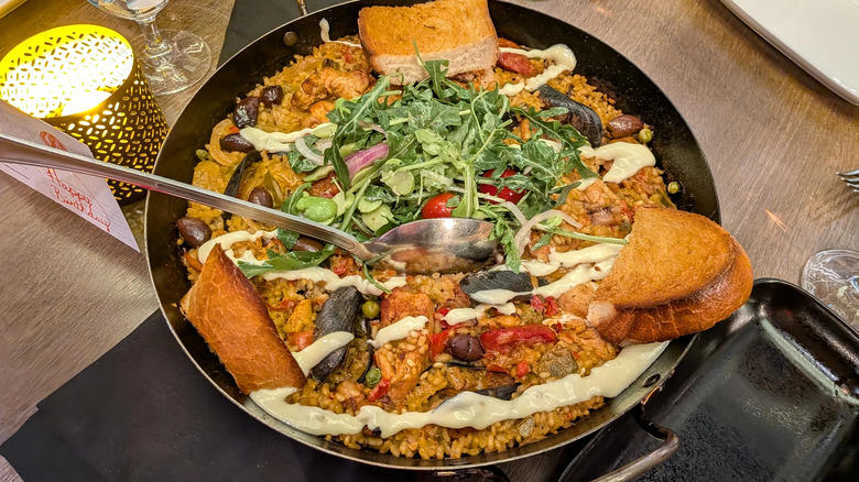 Bill's Gyro and Souvlaki, Biergarten, Casa Taco and Tequila Bar, White House Subs, Methodology