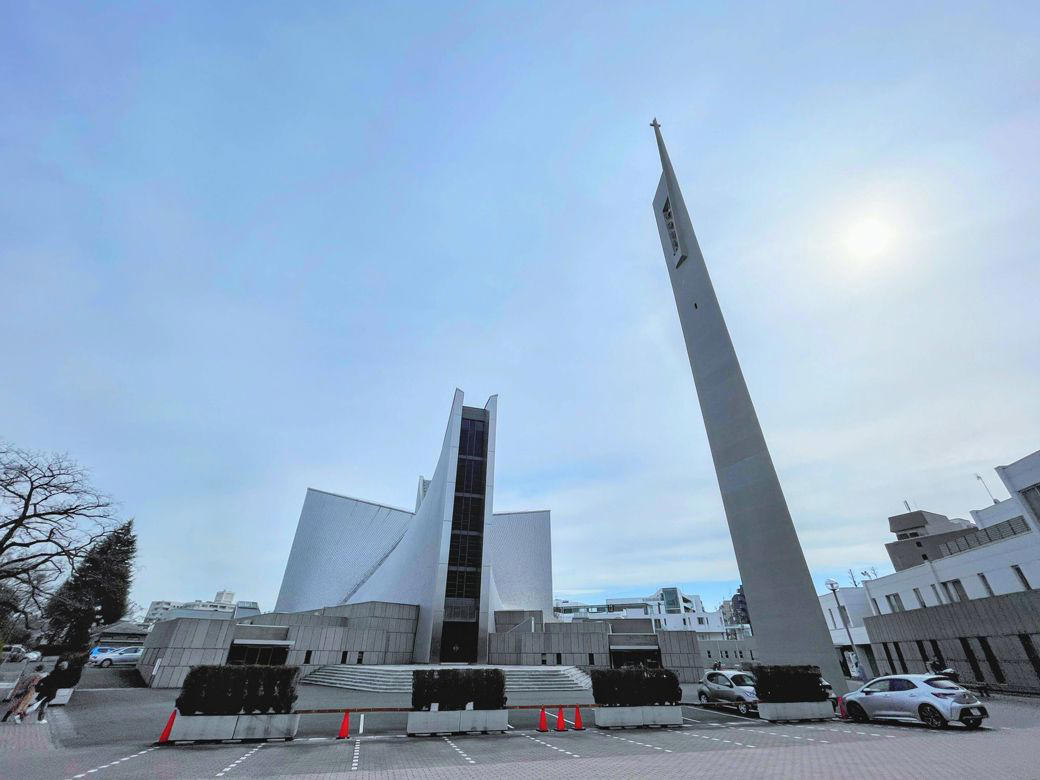 「じゃないほう」の地蔵通りに漂う独特の空気感, 神田川が分ける2つの顔, 街の格は「ドトール」に行けばわかる, 切り立つ崖下に潜む都心のオアシス, インクの匂いが残る街, 静けさと物語が折り重なっている江戸川橋