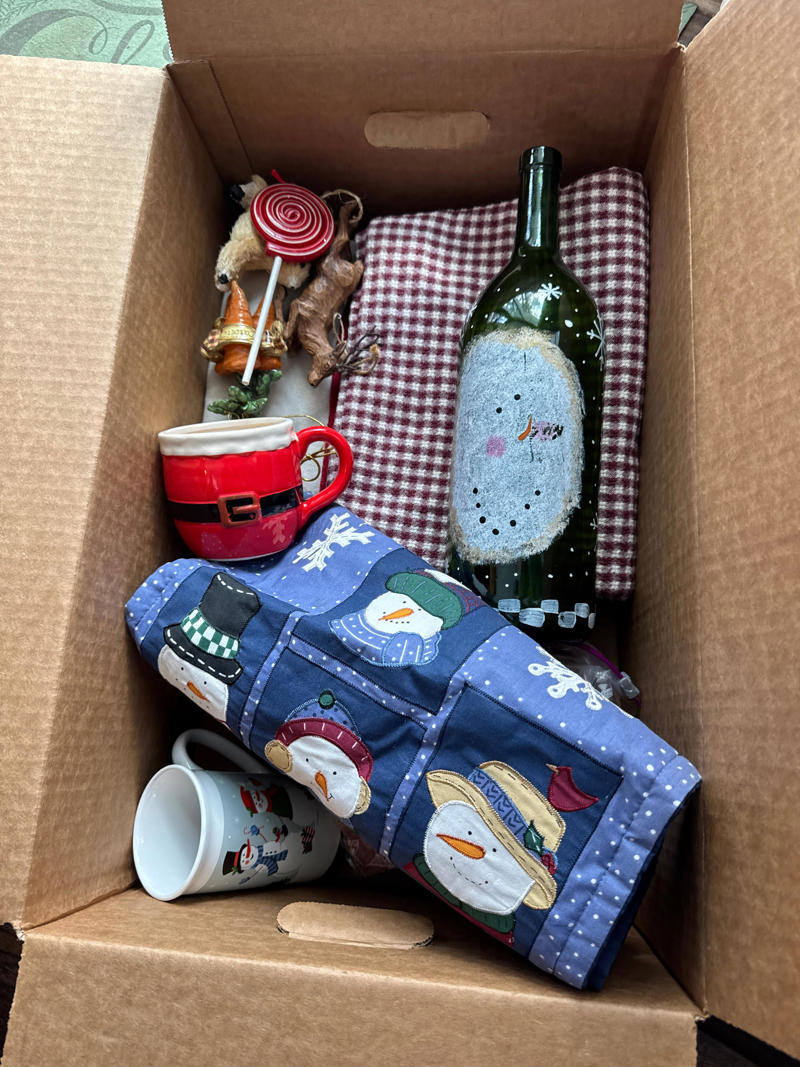 I helped my mom downsize, Sometimes, there are memories wrapped up in stuff, Our stuff can be so valuable to others, I have a process to downsize my wardrobe, Some things are my memories, not my kids'