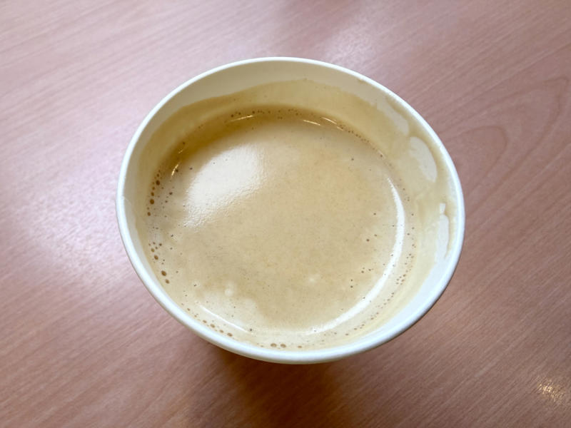 ・マクドナルド「プレミアムローストコーヒー」, ・バーガーキング「ブレンドコーヒー」, ・ゼッテリア「ホットコーヒー」, ・ウェンディーズ・ファーストキッチン「ホットコーヒー」, ・モスバーガー「ブレンドコーヒー」（ワンサイズのみ）, ・ケンタッキー・フライド・チキン「挽きたてリッチコーヒー」（Sサイズのみ）, ・コスパならマック一択か