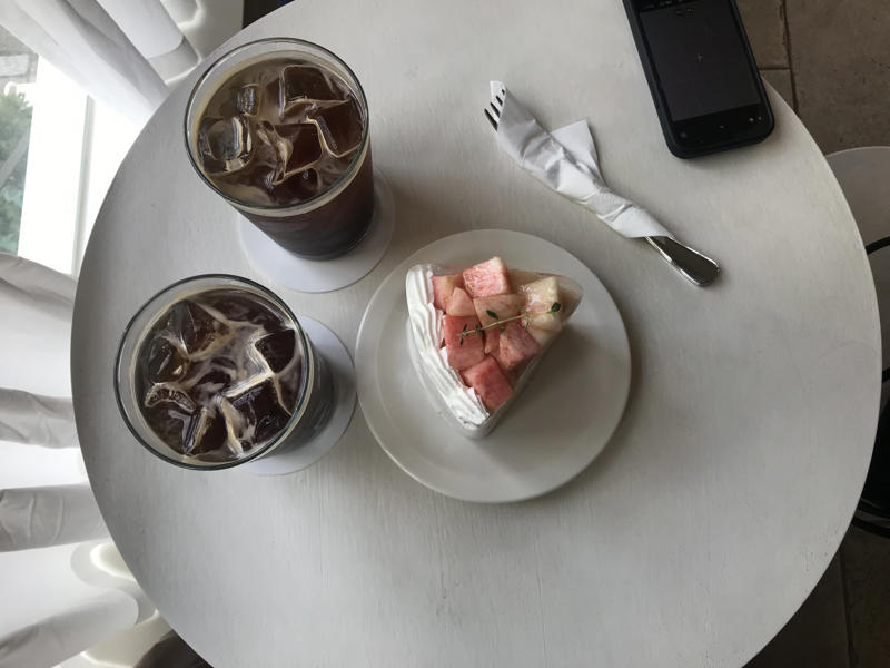 ・理由1。コーヒーは、韓国人にとって欠かせない存在, ・理由2。カフェは場所を楽しむところ, 理由3。カフェで勉強や仕事が可能, ・両国のカフェ文化が互いに影響を与え合っている