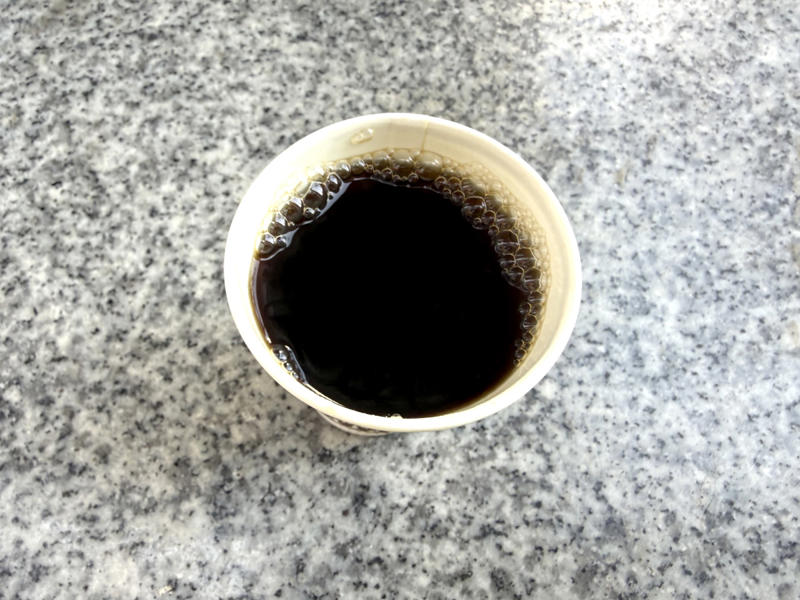 ・マクドナルド「プレミアムローストコーヒー」, ・バーガーキング「ブレンドコーヒー」, ・ゼッテリア「ホットコーヒー」, ・ウェンディーズ・ファーストキッチン「ホットコーヒー」, ・モスバーガー「ブレンドコーヒー」（ワンサイズのみ）, ・ケンタッキー・フライド・チキン「挽きたてリッチコーヒー」（Sサイズのみ）, ・コスパならマック一択か