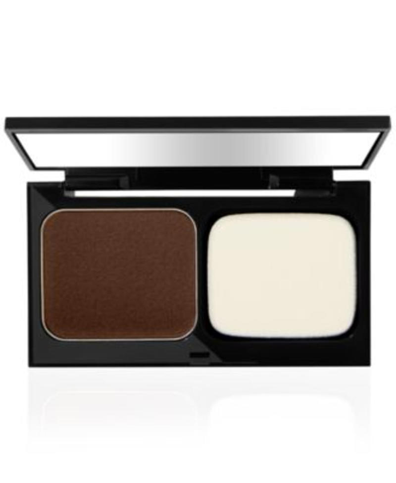 What is Laura Geller Baked Balance-n-Brighten Powder Foundation?, How to apply the Laura Geller Baked Balance-n-Brighten Foundation, Why I like Laura Geller Baked Balance-n-Balance Powder Foundation, What to consider, More tried-and-true foundations to shop, Reader-Loved Beauty Essentials, Why trust Shop TODAY?