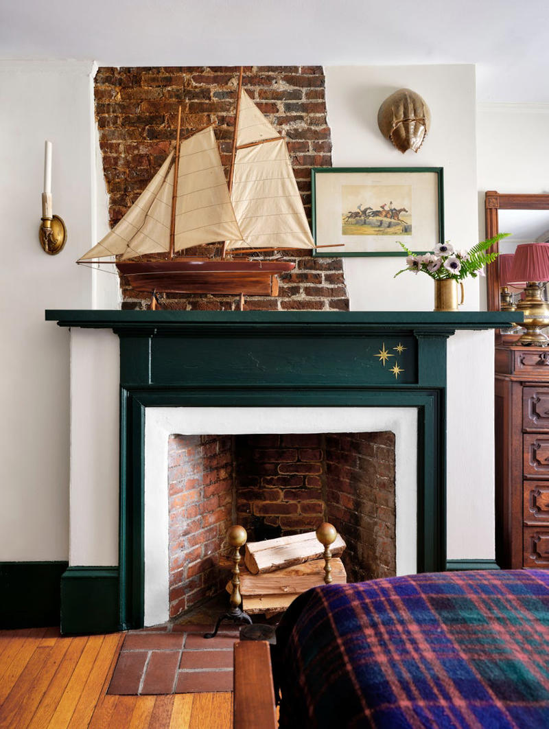Collected Rooms That Tell a Story, Character in Every Cranny, Historic Architectural Charm, A Moody Oil Painting Palette, Nods to the Nautical, Hunkered-Down Hideaways , Jewel-Box Like Nooks, Dreamy Waterside Setting