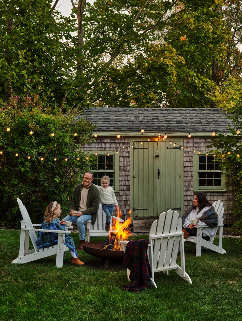 Collected Rooms That Tell a Story, Character in Every Cranny, Historic Architectural Charm, A Moody Oil Painting Palette, Nods to the Nautical, Hunkered-Down Hideaways , Jewel-Box Like Nooks, Dreamy Waterside Setting