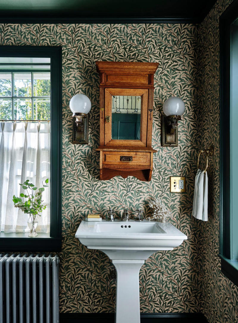 Collected Rooms That Tell a Story, Character in Every Cranny, Historic Architectural Charm, A Moody Oil Painting Palette, Nods to the Nautical, Hunkered-Down Hideaways , Jewel-Box Like Nooks, Dreamy Waterside Setting
