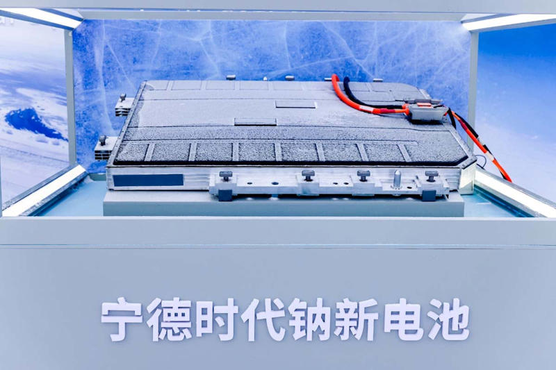 世界初の量産開始, 従来の利益集中構造, コスト構造の変化, 電池メーカーの競争激化, 完成車と用途の拡大, 浮上する企業と沈む企業, 製造力の時代への移行