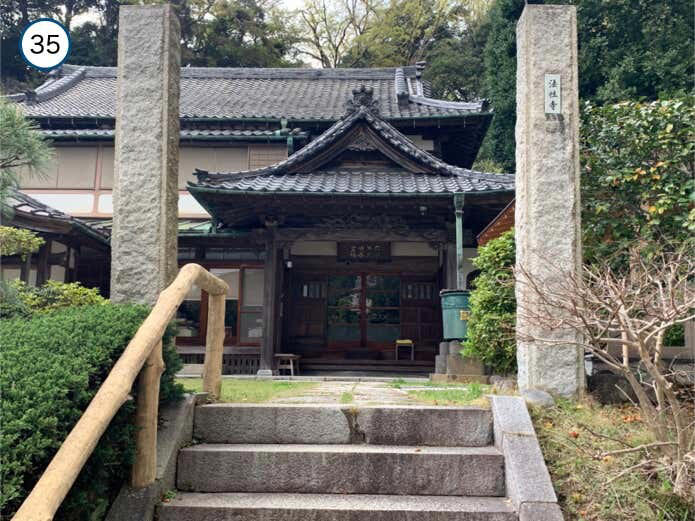 名越切通しハイキングコース概要, Section1：名越バス停〜登山口（1.7km・約29分）, Section2：登山口〜法性寺（1.6km・約47分）, Section3：法性寺〜逗子駅（2.8km・約40分）