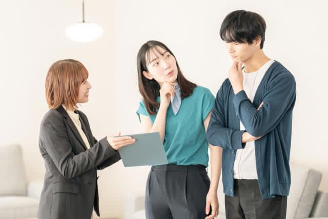 金利：0.5％の差が「2000万円」の差に, ライフステージ：「世帯年収のピーク」で借りない, 家の値段：資産になるか、消費財になるか, 買い時は“わがやのライフプラン”から逆算する