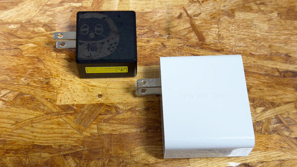 ●また変わるの？　1年で再改定の衝撃, ●モバイルバッテリーは“使えない”前提で準備を, ●ついに個数制限、“無制限時代”は終了か, ●【カメラ勢は要注目】予備電池はカウントされる？, ●スマホは空港で満タンに！が安全, ●重い充電器は逆効果？　最適解は45Wクラス, ●まだType-Aは現役、“1本足りない”が命取りに, ●機内でも意外と減っていくバッテリー, ●モバイルバッテリー頼みからの卒業を