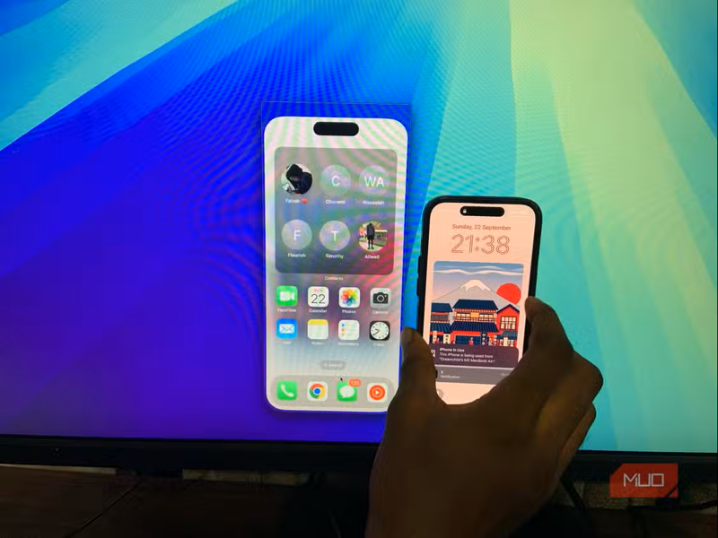 1. コピペも作業再開も。デバイス間で即座に共有, 2. iPhoneをMacで操作。デスク作業を1台に統合, 3. iPadを外付け画面に。古い端末もサブ機で活躍, 4. どの画面からでも返信。会話が途切れない同期