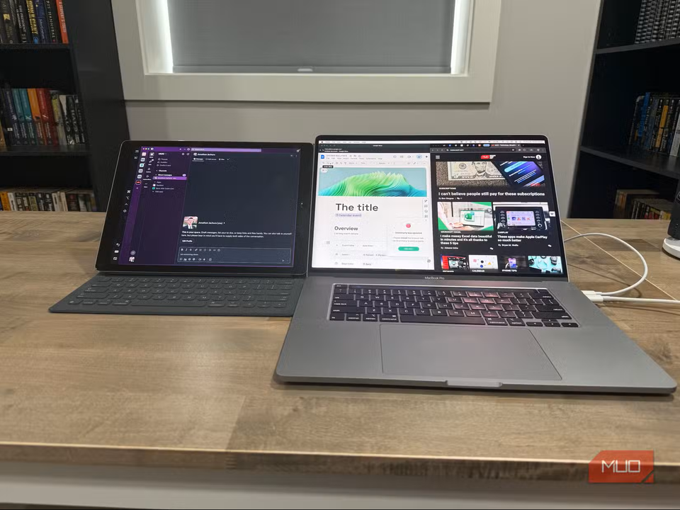 1. コピペも作業再開も。デバイス間で即座に共有, 2. iPhoneをMacで操作。デスク作業を1台に統合, 3. iPadを外付け画面に。古い端末もサブ機で活躍, 4. どの画面からでも返信。会話が途切れない同期