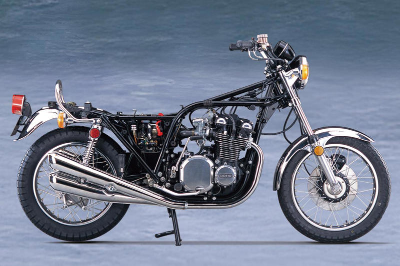 カワサキ「900SUPER4（Z1）」解説, カワサキ「900SUPER4（Z1）」ヒストリー, カワサキ「900SUPER4（Z1）」各部解説, カワサキ「900SUPER4（Z1）」「750RS（Z2）」主なスペック, カワサキ「900SUPER4（Z1）」「750RS（Z2）」のスタイリング・カラー解説, カワサキ「900SUPER4（Z1）」「750RS（Z2）」写真, おすすめ関連記事