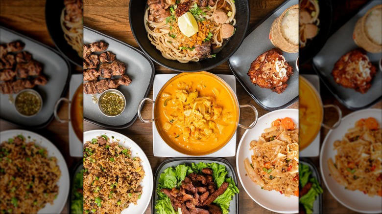 With Love, Always, KoMex Fusion, Yukon Pizza, Bāng Bar by Momofuku, Arts District Kitchen, Gordon Ramsay Fish &amp; Chips, Monta Ramen, Dirt Dog, Coronado Cafe, Ellis Island BBQ, Red Dwarf, BabyStacks Cafe, Haute Doggery, Gritz Cafe, Methodology