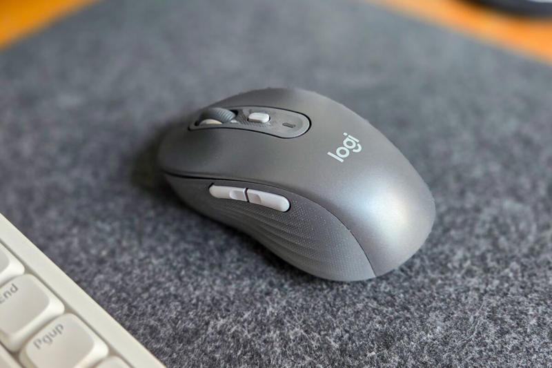 ■ロジクールの静音マウス「Signature M750」, ■クリック感がやみつきになる, ■唯一、正直微妙なところ, ■静音マウスで快適なデスク環境に