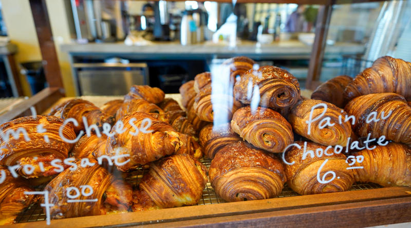 Pizza Madness, Food News, Booze (and Drink!) News, Baked Goods of the Week