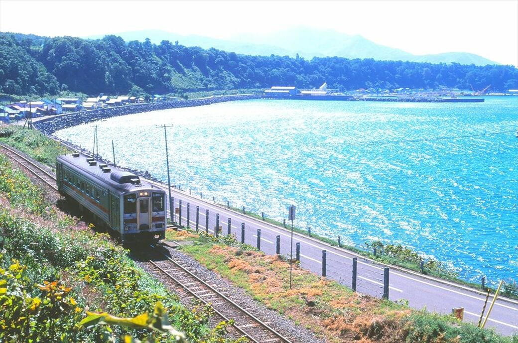 「雄大すぎる」風景に圧倒, 消えた絶景路線の数々, 留萌本線が「連ドラ」の舞台になったきっかけ, 留萌本線が適していた理由, 「鉄道取材」だが足は車に, 思い出は尽きないが…