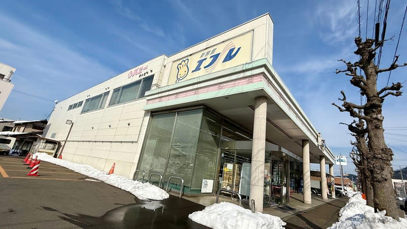 THEローカルフード「フジバーグ」, ご当地グルメの定番「ソースカツ丼」, 在来種のそば×大根おろし「越前おろしそば」, 屋台ラーメン文化が根付く「敦賀ラーメン」, チャンピオンの味を気軽に「新田珈琲」, 福井のご当地ドリンクと言えば「ローヤルさわやか」