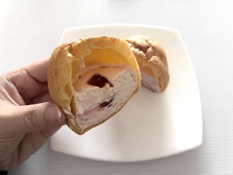20～30代がスイーツを食べる理由1位は「自分へのご褒美」, 【いざ、実食！】3月のモンテール新作スイーツ6選, ICHIBIKO・濃い苺シュークリーム, ICHIBIKO・苺＆カスタードエクレア, 甘酸っぱい苺のワッフル, クレームブリュレエクレア, 宇治抹茶・茶たい焼（抹茶あずき）