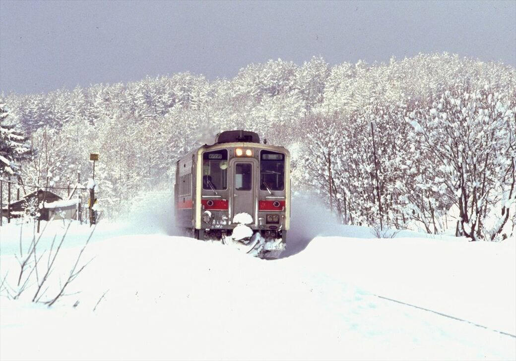 「雄大すぎる」風景に圧倒, 消えた絶景路線の数々, 留萌本線が「連ドラ」の舞台になったきっかけ, 留萌本線が適していた理由, 「鉄道取材」だが足は車に, 思い出は尽きないが…