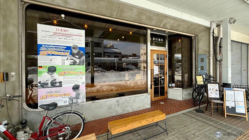 THEローカルフード「フジバーグ」, ご当地グルメの定番「ソースカツ丼」, 在来種のそば×大根おろし「越前おろしそば」, 屋台ラーメン文化が根付く「敦賀ラーメン」, チャンピオンの味を気軽に「新田珈琲」, 福井のご当地ドリンクと言えば「ローヤルさわやか」