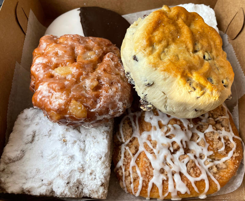 Del Ponte's Bakery, Bradley Beach, Federici's Family Restaurant, Freehold Borough, Frank's Deli & Restaurant, Asbury Park, Jimmy's Italian Restaurant, Asbury Park, Keyport Fishery, Keyport, Lucille's Luncheonette, Barnegat , Maruca's Tomato Pies, Seaside Heights, Mueller's Bakery, Bay Head, Spano's Ristorante Italiano, Point Pleasant Beach , WindMill Hot Dogs and Max's Bar & Grill, Long Branch