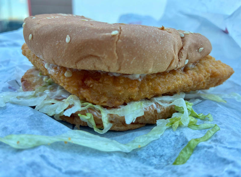 McDonald’s: Filet-O-Fish, Rally’s: Crispy Fish, Long John Silver’s: Fish Sandwich, Burger King: Big Fish, Dairy Queen: Wild Alaska Fish, Arby’s: Crispy Fish, Wendy’s: Crispy Panko Fish, Sonic: Fish, Swensons: Crispy Fish, Popeyes: Classic Flounder Fish, Culver’s: North Atlantic Cod, Freddy’s: Deluxe Crispy Fish, Arby’s: King’s Hawaiian® Fish Deluxe, Popeyes: Spicy Flounder Fish, Culver’s: Northwoods walleye