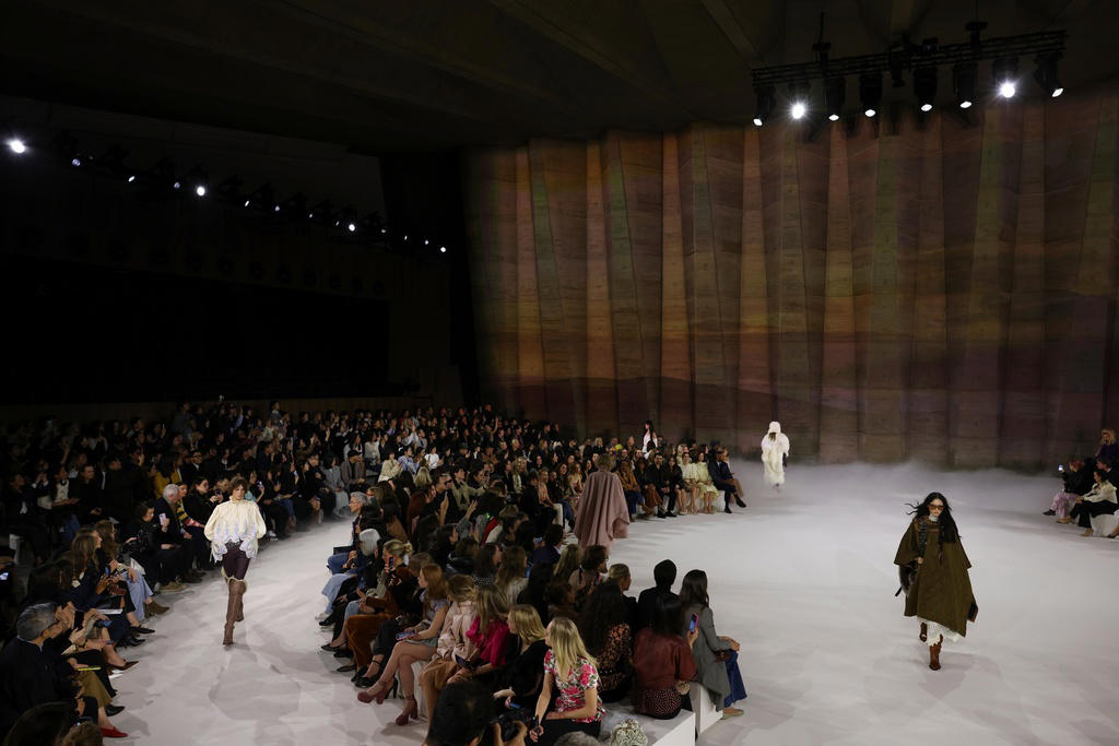 The tuxedo is back — again, Skin is in, Craft gets weird in a good way, Fringe and texture go hard, Minimalism with a pulse, The urban woman at speed