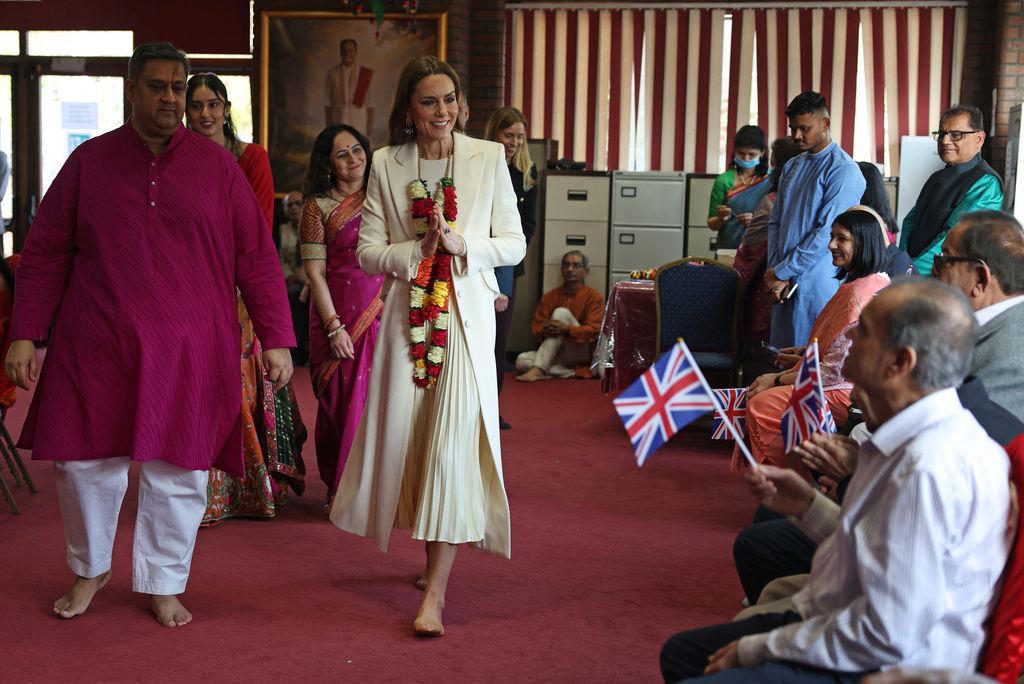 The Princess of Wales meets worshippers during her visit to the Shreeji Dham Haveli Hindu Temple in Leicester A split image of Princess Kate and Meghan Markle barefoot, The Princess of Wales, Prince William, Duchess Sophie, Princess Diana, Meghan Markle