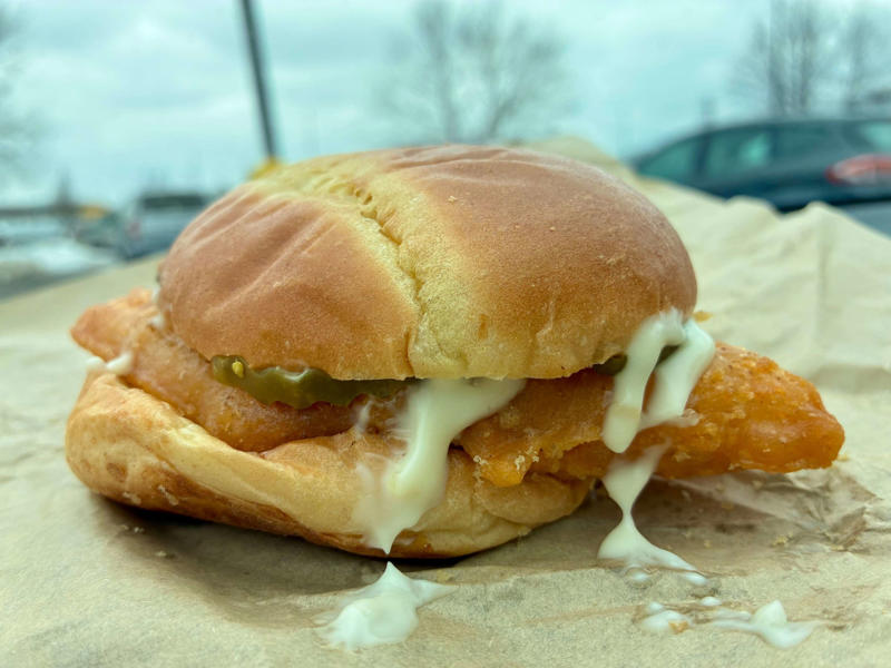 McDonald’s: Filet-O-Fish, Rally’s: Crispy Fish, Long John Silver’s: Fish Sandwich, Burger King: Big Fish, Dairy Queen: Wild Alaska Fish, Arby’s: Crispy Fish, Wendy’s: Crispy Panko Fish, Sonic: Fish, Swensons: Crispy Fish, Popeyes: Classic Flounder Fish, Culver’s: North Atlantic Cod, Freddy’s: Deluxe Crispy Fish, Arby’s: King’s Hawaiian® Fish Deluxe, Popeyes: Spicy Flounder Fish, Culver’s: Northwoods walleye