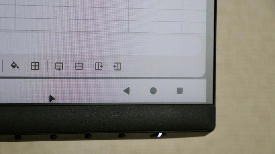 デスクトップモード、登場, Pixel、モニターにつないでみた, 思いのほか色々できました, ただ、使いやすいかはまた別の話, ちょっとした作業ならPC不要かも