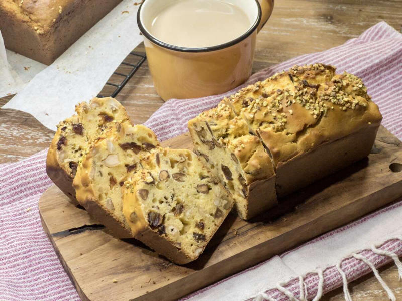デーツとはちみつのケーキを作るのにかかる時間, デーツとはちみつのケーキのカロリー, グルテンフリー！砂糖不使用！デーツとはちみつのケーキ, デーツとはちみつのケーキの材料（8×20×7cmのパウンドケーキ型 1台分）, デーツとはちみつのケーキの作り方