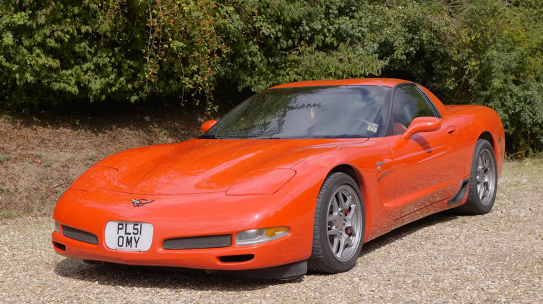 2002 Acura RSX, 2002 Ferrari Enzo, 2002 BMW M3, 2002 Chevrolet Corvette, 2002 Ford Thunderbird, 2002 Toyota MR2 Spyder, 2002 Dodge Viper, 2002 Mazda MX-5, 2002 Aston Martin V12 Vanquish, 2002 Cadillac Escalade
