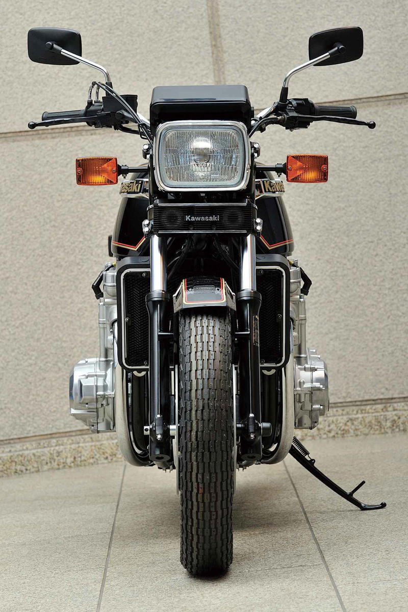 カワサキ「Z1300」（1979）解説, カワサキ「Z1300（A1）」（1979）主なスペック, カワサキ「Z1300（A4）」（1982）解説, カワサキ「ZG1300」（1984）解説, カワサキ「Z1300」（1979-1984）写真, おすすめ関連記事