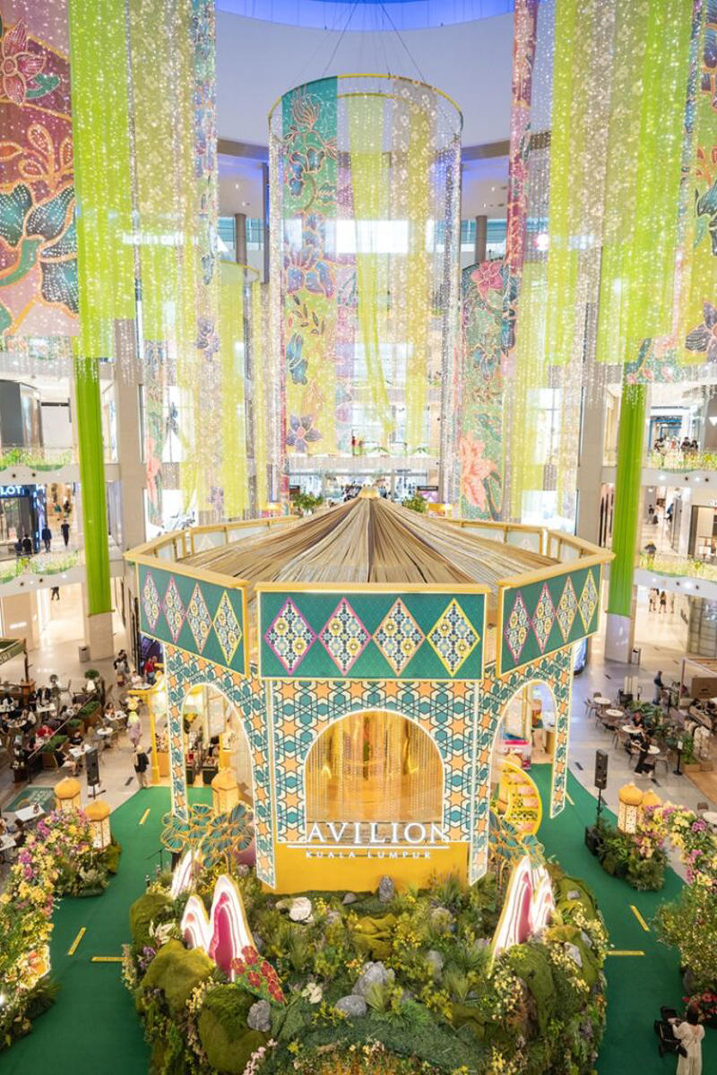 1. Suria KLCC, 2. Alamanda Shopping Centre, 3. Pavilion Bukit Jalil, 4. Pavilion Damansara Heights, 5. Pavilion Kuala Lumpur, 6. The Exchange TRX, 7. Lalaport BBCC