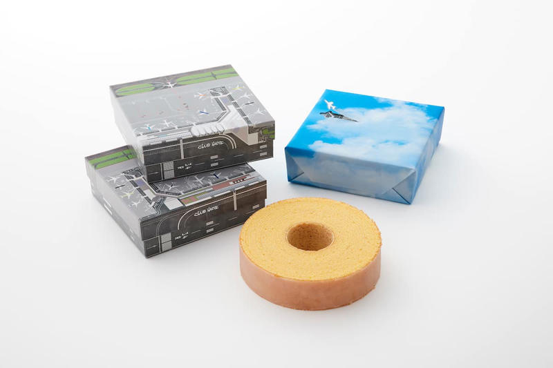 クラブハリエのバームクーヘン, イセタン羽田ストアの限定ハンカチ, 銀座若菜のチーズの味噌漬, 東京土産の王道「東京たまご ごまたまご」