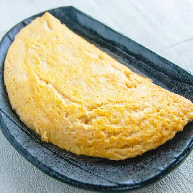 ふわとろ卵湯豆腐, 【豆腐と卵があればOK】汁まで飲み干したくなる！究極のふわとろ卵湯豆腐, 厚揚げと卵のとろとろチーズ煮, 【厚揚げはこう食べて】10分で完成！卵とチーズがとろ〜り絡む厚揚げレシピ, 豆腐入りふわふわ卵オムレツ, 【え、豆腐？と思ったけど大正解】「こんな食べ方知らなかった」朝5分で作れるボリューム満点の簡単レシピ, 厚揚げのチーズ卵詰め, 【厚揚げをくり抜いて〜】卵とチーズを詰めて焼くだけ！10分で作れる満足おかずレシピ