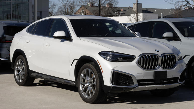 16. 2025 Mercedes-Benz CLE, 15. 2025 BMW X7, 14. 2025 Honda Odyssey, 13. 2025 Audi Q3, 12. 2025 Acura Integra, 11. 2025 Hyundai Santa Cruz, 10. 2025 Kia Telluride, 9. 2025 Ford Escape, 8. 2025 Ford F-350, 7. 2025 Chevrolet Tahoe, 6. 2025 Nissan Altima, 5. 2025 Chevrolet Blazer, 4. 2025 BMW X6, 3. 2025 Ford Mustang, 2. 2025 Lexus IS, 1. 2025 Porsche 911