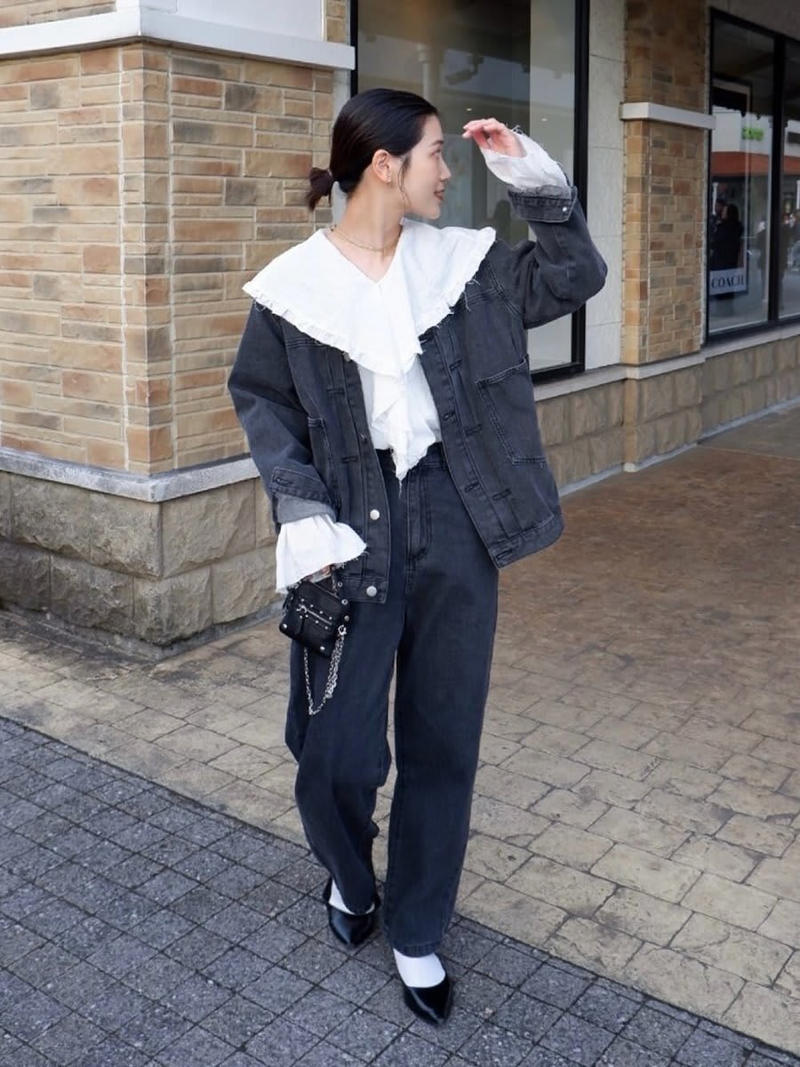 ペプラムブラウスで体型カバーも両立, ハイネックブラウスで顔まわりを明るく, 存在感抜群のフリルブラウスで大人可愛く, ボウタイブラウスで華やかに, 透け感のあるシアーブラウスで品よく