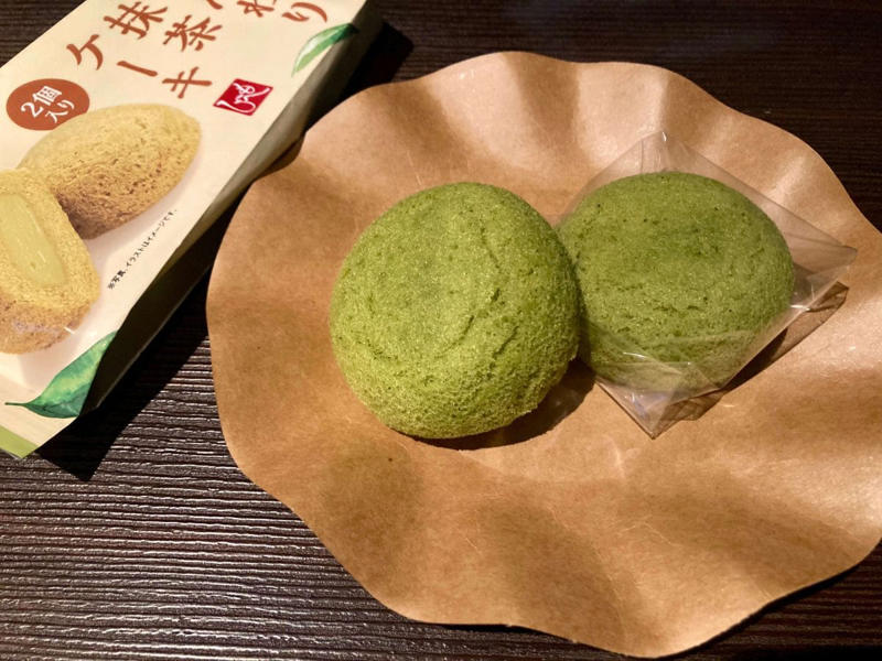 【3位】ほろ苦抹茶×軽やかこし餡。夜に食べたい大人の『お抹茶ぷりん』, 【2位】1個150円以下！ ホッと癒される『ふんわり抹茶ケーキ』, 【1位】手が止まらない新食感！『チョコがけ抹茶かりんとうちっぷす』は常備確定, 【まとめ】カルディの抹茶おやつは「進化系」も要チェック！
