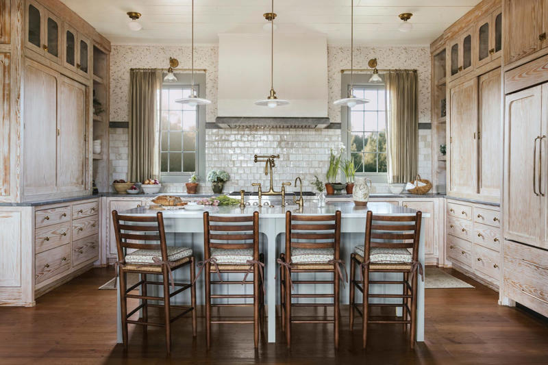 #1: The Right Distance from Pendants to Your Island, #2 The Best Countertop Thickness , #3 The Appropriate Distance Between Your Island and Neighboring Countertops, #4 The Ideal Space Above Your Cabinets, #5 The Correct Cabinet Depth