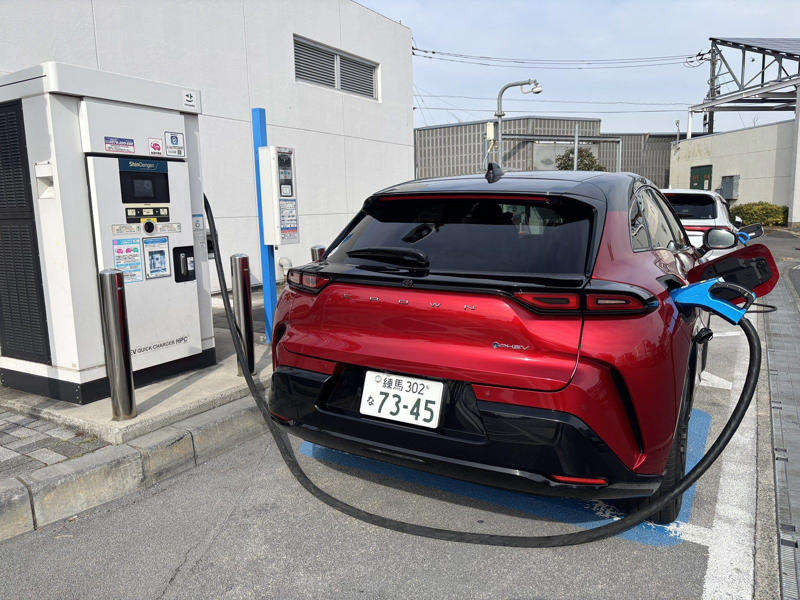 そもそもプラグインハイブリッドのメリットは？, 超ド級「Sクラス」のプラグインハイブリッド, 新興「BYD」のプラグインハイブリッドは？, プラグインハイブリッド市場を制するには？, EV再考のいまプラグインハイブリッドの役割は？