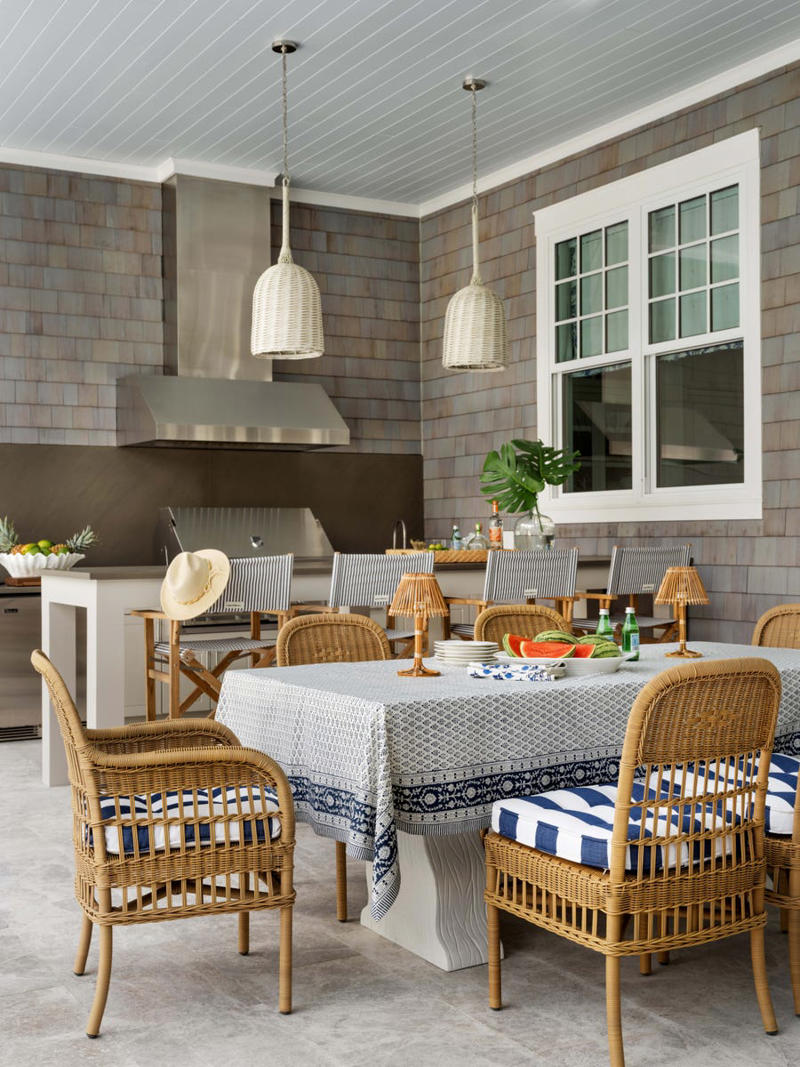 LIVING ROOM, BUTLER’S PANTRY, DINING ROOM, PRIMARY BEDROOM, PRIMARY BATH, GUEST BEDROOM