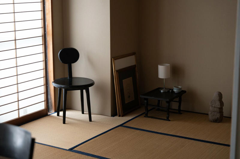 1：床とテーブルは聖域と考える, 2：郵便物は玄関で仕分ける, 3：「美しい」を合言葉に生活する, 4：仮置きの場所をつくらずものの住所を決めておく