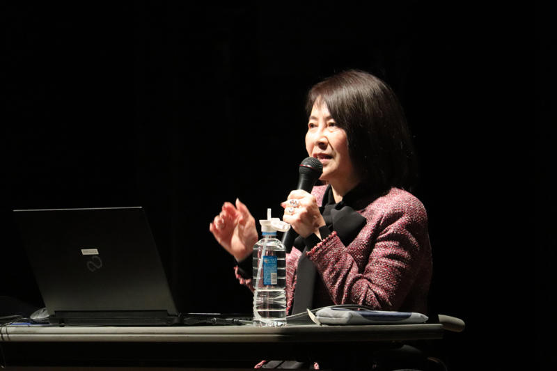 「助かる確率2割」手術の同意書は高2の娘に託され, 何のためにリハビリをやるのかわからない絶望, 母の嘆きを否定せず、寄り添う娘に救われた, 「運転がしたい」具体的な目標を見つけて, そう思える今がいちばん幸せです