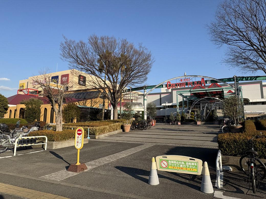 クリーンで便利すぎる市川駅前, 駅直結が奪った百貨店の機能, 本八幡駅前とニッケに分かれた街の重心, 垂直から水平へ移動した街の重心, 百貨店はなぜ「必要なくなった」のか