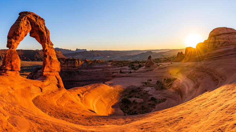 10. Cassidy Arch (Capitol Reef), 9. Chesler Park/Joint Trail Loop (Canyonlands), 8. Mesa Arch Trail (Canyonlands), 7. Observation Point via East Mesa (Zion), 6. Fairyland Loop Trail (Bryce Canyon), 5. Devil's Garden Trail and Primitive Loop (Arches), 4. Navajo Loop and Queen's Garden Trail (Bryce Canyon), 3. The Narrows, Bottom Up (Zion), 2. Angels Landing Trail (Zion), 1. Delicate Arch Trail (Arches)